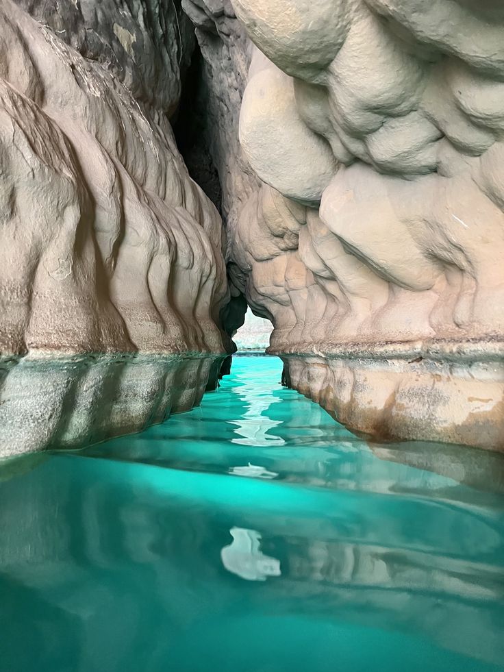 Wadi Shab Day Tour